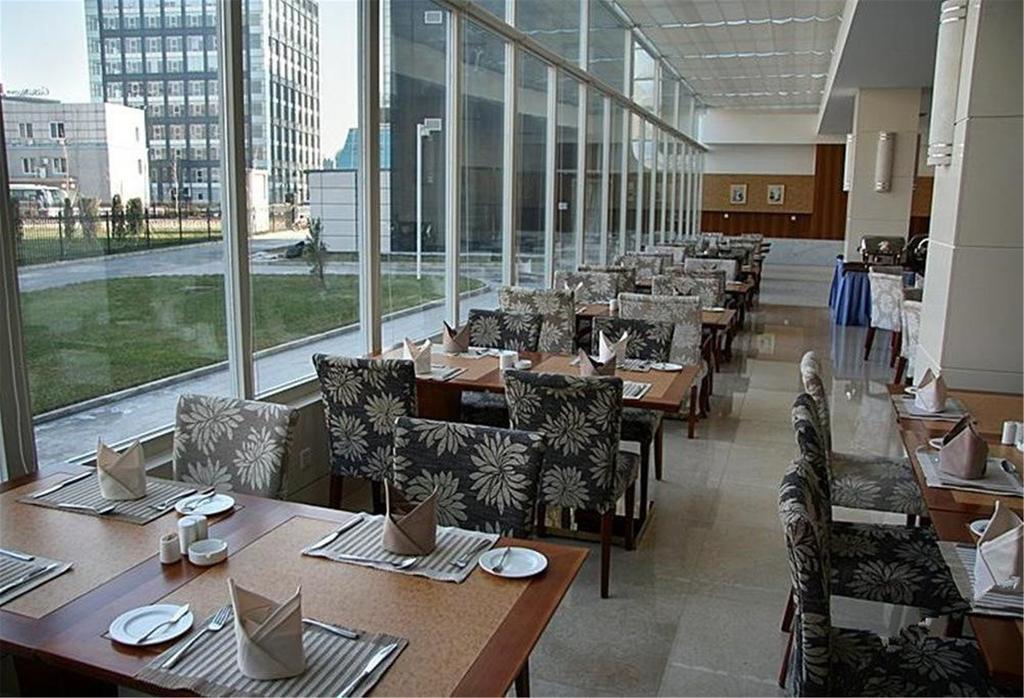 Best Western Grandsky Hotel Beijing Bagian luar foto